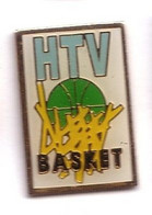 SP302 Pin's Basket Basketball HTV Basket  Toulon Hyères Var Achat Immédiat - Basketball