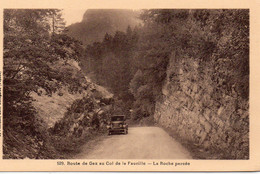 Gex Route De Gex Au Col De La Faucille La Roche Percée Voiture Tacot - Gex