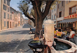 La GARDE-FREINET - Fontaine De La Place Vieille - DS Citroën - Supermarché Casino - La Garde Freinet