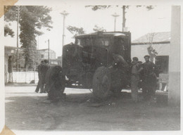 Photo Camion Avec Employés , Format 11.5/8.5 - Cars