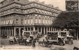 Paris * 1er * Les Autobus Au Théâtre Français * Autocar Calèche - Arrondissement: 01