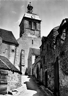 Vézelay * Vieille Ruelle Et Horloge - Vezelay