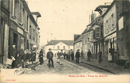 SEINE ET MARNE  ROZAY EN BRIE   Place Du Marché - Rozay En Brie