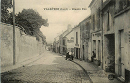 Valenton * La Grande Rue - Valenton