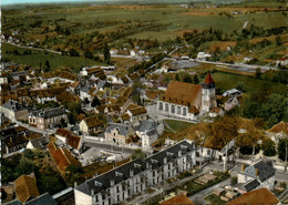 Courtenay * Vue Panoramique * Au Centre L'église St Pierre St Paul - Courtenay