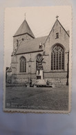 Postkaart - Berlare Kerk En Standbeeld Der Gesneuvelden Helden - Berlare