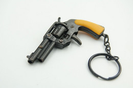 Vintage TOY GUN : COLT NOS - L=7,0cm - Keychain 1960s-70s - Keywords : Cap - Cork Gun - Rifle - Revolver - Pistol - Tin - Decorative Weapons