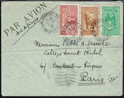 Madagascar - Affranchissement Tricolore à 3,65 F Sur Enveloppe De Tananarive Pour Paris 9-11-1937 -  - - Briefe U. Dokumente