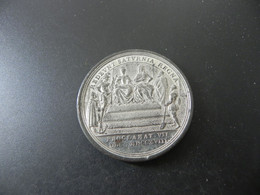 Medaille Schweden Thronbesteigung Friedrich + Ulrike Eleonora 1718 - Zonder Classificatie