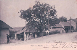 Vich VD, Le Moulin, Famille Devant La Ferme (28.8.10) - Vich