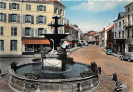 88-REMIREMONT- LA FONTAINE MONUMENTALE - Remiremont