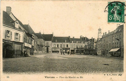 Vierzon * Place Du Marché Au Blé - Vierzon