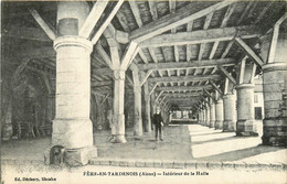 Fère En Tardenois * Intérieur De La Halle - Fere En Tardenois