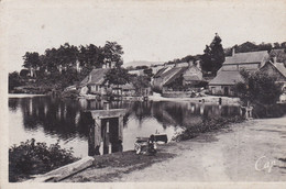 Environs De ST HONORE LES BAINS  (58) L'étang De SEU - Saint-Honoré-les-Bains