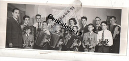 99 0115 DIVERS - SAINT POL SUR MER 59 NORD Photo 25 X 9 Groupe  Accordeon ( Accordeons ) Ecole Musique - Tampon L. THYS - Saint Pol Sur Mer