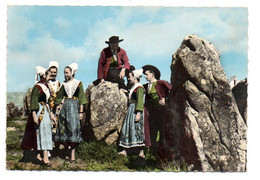 Plougastel - Groupe Folklorique -  Dolmen - CPSM° - Plougastel-Daoulas