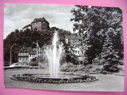 Germany DDR: GREIZ I. Thür. Schloß, Springbrunnen, Flamme, Stempel "GREIKA - STOFFE AUS GREIZ" - Posted 1976 - Greiz