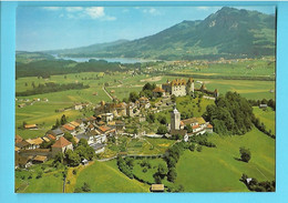 SUISSE---GRUYERES--au Fond, Broc Et Lac De La Gruyère---voir 2 Scans - Broc