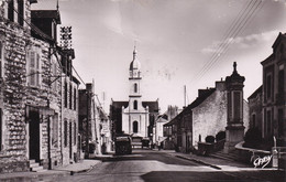 DERVAL -  Rue De Renne Et L'Eglise - Derval