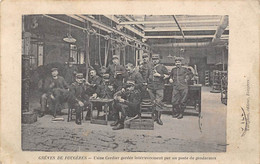 Fougères      35       Grèves A L'usine Cordier Gardée Par Les Gendarmes   ( Voir Scan) - Fougeres