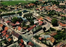 78 . TRAPPES .  VUE GENERALE AERIENNE . 1984  (Trait Blanc  Pas Sur L'original ) - Trappes