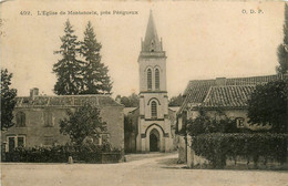 Montanceix * Montrem * Rue Et Place De L'église - Sonstige & Ohne Zuordnung