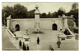 Ref 1407 - 1928 Raphael Tuck Postcard - Portsmouth Cenotaph War Memorial - Hampshire - Portsmouth