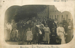 Meudon * Carte Photo * Les Badeauds Du Marché ! * Jour De Foire - Meudon