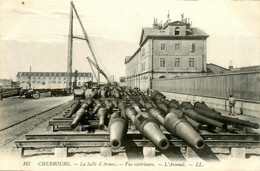 Cherbourg * La Salle D'armes * Vue Extérieure * L'arsenal - Cherbourg