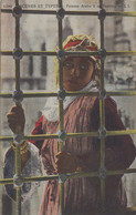 Algérie - Scènes Et Types - Femme Arabe à Sa Fenêtre - LL 6290 - Plaatsen