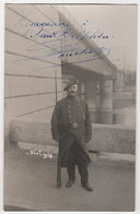 Carte Photo Militaria Chasseur Alpin Dédicace 1914 Par RAPHANEL LYON - Régiments