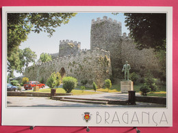 Portugal - Bragança - Muralhas Do Castelo Medieval - Estátua De D. Fernando - Excellent état - R/verso - Bragança