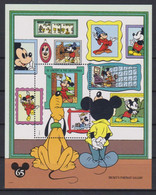 2688/  WALT DISNEY -  Saint Vincent And The Grenadines ) 1994 ( Mickey's Portrait Gallery - Mickey 65 The Anniversary) . - Disney