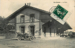 St Calais * La Gare * Le Parvis * Automobile Voiture Ancienne * Ligne Chemin De Fer Sarthe - Saint Calais