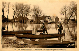 La Brière Inondée * N°12 * St Joachim , Fédrun Est Ravitailler Par Les Bateaux * Inondations - Saint-Joachim