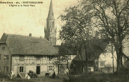 68 / Haut Rhin  /  Pfetterhausen  / L' Eglise Et La Petite Place - Autres & Non Classés
