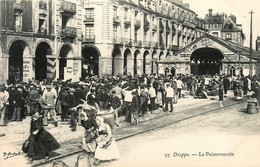 Dieppe * La Poissonnerie * Les Halles * Marché Foire - Dieppe