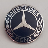 MERCEDES BENZ - Car, Auto, Automotive PINS BADGES P4/6 - Mercedes