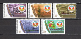 BURUNDI  N° 926 à 930   NEUFS SANS  CHARNIERE COTE 25.00€    COMMUNAUTE ECONOMIQUE  LAC AVION ELECTRICITE USINE - Unused Stamps