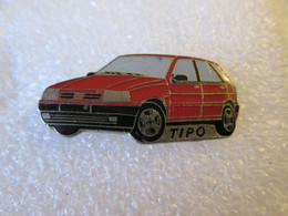 PIN'S    FIAT TIPO - Fiat