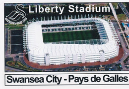 Cpm 10x15 (Tirage Limité 100 Ex.) Foot. Stade . GRANDE BRETAGNE . SWANSEA CITY . Liberty Stadium - Fussball