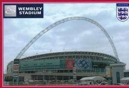 Cpm 10x15 (Tirage Limité 100 Ex.) Foot. Stade . GRANDE BRETAGNE . LONDON . Wembley Stadium (6) - Fútbol