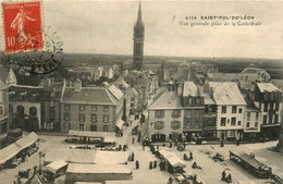 St Pol De Léon * Vue Générale Prise De La Cathédrale * Marché Foire - Saint-Pol-de-Léon