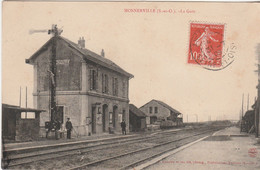 N°6222 R -cpa Monnerville -la Gare- - Bahnhöfe Mit Zügen