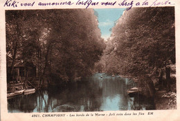 3304  Carte Postale CHAMPIGNY  Les Bords De Marne  Joli Coin Dans Les îles          94 Val De Marne  Barque - Champigny Sur Marne