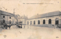 Saint Pourçain Sur Sioule           03        Place Des Halles     (voir Scan) - Otros & Sin Clasificación