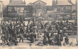 Commentry           03         Place Martenot  Jour De Marché           (voir Scan) - Commentry