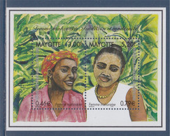 Bloc Mayotte 2 Timbres Dentelés Neufs Femmes Mahoraise, Avec Coiffe, Avec Chignon BF3 Timbres 85 Et 86 - Blocks & Sheetlets