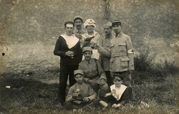 Tours * Carte Photo Militaire * Militaria Régiment Soldats Militaires * Brassard Croix Rouge * Photographe M. Imbert - Tours