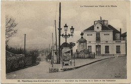 D 95   MONTIGNY LES CORMEILLES Carrefour Des Chemins De La Gare  Le Monument Aux Morts Et La Mairie - Montigny Les Cormeilles